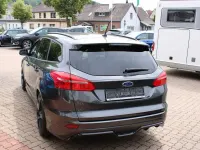Gebraucht Ford Focus ST-Line 140 PS (102 kW) 2018 Grau Kombi