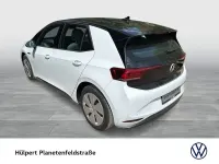Gebraucht VW ID.3 Pro Performance 150 kW (204 PS) 2023 Gletscherweiß metallic Kleinwagen