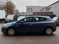 Gebraucht Opel Astra 115 PS (84 kW) 2014 Blau Kleinwagen