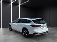 Gebraucht Ford Focus Active X 155 PS (114 kW) 2024 Weiß Kombi