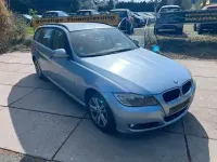 Używany BMW 318 143 KM (105 kW) 2010 Niebieski Kombi