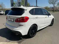 Gebraucht BMW 220 Active Tourer M Sport 192 PS (141 kW) 2019 Alpinweiß uni Van / Kleinbus