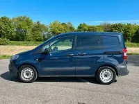 Usado Ford Transit S 75 HP (55 kW) 2017 Azul Monovolume