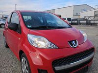 Gebraucht Peugeot 107 68 PS (50 kW) 2010 Rot Kleinwagen