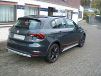 Gebraucht Fiat Tipo Garmin 131 PS (96 kW) 2024 Foresta grün Kleinwagen
