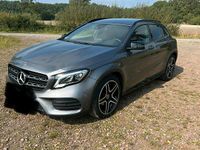 Gebraucht Mercedes GLA200 156 PS (114 kW) 2019 Grau SUV