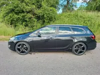 Gebraucht Opel Astra OPC 179 PS (131 kW) 2011 Schwarz Kombi