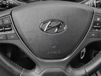 Gebraucht Hyundai i20 120 PS (88 kW) 2018 Grau Kleinwagen