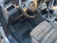 Gebraucht VW Touran 150 PS (110 kW) 2016 Silber Van / Kleinbus