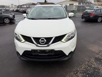 Gebraucht Nissan Qashqai Visia 116 PS (85 kW) 2014 Weiß SUV
