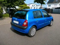 Gebraucht Renault Clio 75 PS (55 kW) 2003 Blau Kleinwagen