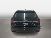 Gebraucht Audi A4 Basis 204 PS (150 kW) 2022 Mythosschwarz Kombi