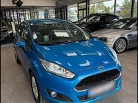 Gebraucht Ford Fiesta 80 PS (58 kW) 2016 Blau Limousine