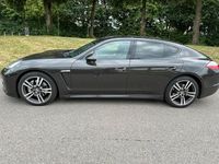 Gebraucht Porsche Panamera 250 PS (183 kW) 2012 Grau Kleinwagen