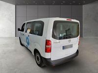 Gebraucht Opel Vivaro 120 PS (88 kW) 2022 Weiß Van / Kleinbus