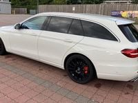 Gebraucht Mercedes E220 194 PS (142 kW) 2018 Weiß Kombi