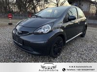 Gebraucht Toyota Aygo 68 PS (50 kW) 2006 Grau Kleinwagen