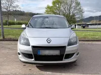 Gebraucht Renault Scénic Expression 106 PS (77 kW) 2011 Van / Kleinbus
