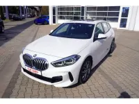 Gebraucht BMW 120 M Sport 178 PS (130 kW) 2023 Alpinweissmet. (metallic) Limousine