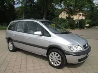 Gebraucht Opel Zafira Njoy 125 PS (91 kW) 2003 Silber Van / Kleinbus