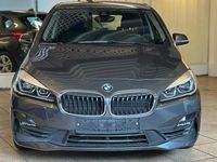 Gebraucht BMW 218 Advantage 140 PS (102 kW) 2019 Grau Kombi