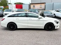 Gebraucht Mercedes CLA200 Urban 156 PS (114 kW) 2017 Calcitweiss/zirrusweiss Kombi