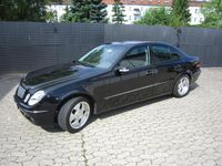 Gebraucht Mercedes 200 Elegance 222 PS (163 kW) 2004 Schwarz metallic Limousine
