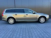 Gebraucht Volvo V70 Summum 215 PS (158 kW) 2010 Braun Kombi