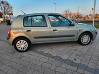 Gebraucht Renault Clio II 2002 Grün Kleinwagen