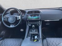 Gebraucht Jaguar F-Pace SVR 558 PS (410 kW) 2020 Schwarz SUV