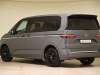 Gebraucht VW T7 Style 150 PS (110 kW) 2024 Grau Van