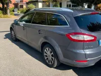 Gebraucht Ford Mondeo S 140 PS (102 kW) 2012 Grau Kombi
