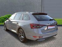 Gebraucht Skoda Superb SportLine 200 PS (147 kW) 2023 Grau Kombi