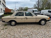 gebraucht Mercedes 240 w123