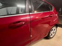 Gebraucht Ford Fiesta 96 PS (70 kW) 2009 Rot Kleinwagen
