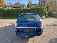 Gebraucht Opel Astra Edition 90 PS (66 kW) 2009 Blau Kombi