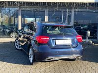 Gebraucht Mercedes A200 156 PS (114 kW) 2017 Cavansitblau Limousine
