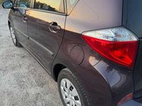 Gebraucht Toyota Corolla Verso Sol 135 PS (99 kW) 2004 Van / Kleinbus