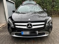 Gebraucht Mercedes GLA180 122 PS (89 kW) 2016 Schwarz SUV