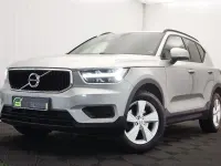 Używany Volvo XC40 190 KM (139 kW) 2018 Srebrny SUV