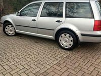 Gebraucht VW Golf IV Basis 90 PS (66 kW) 2000 Silber Limousine