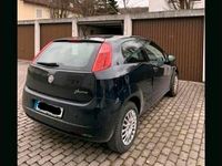 Gebraucht Fiat Punto 65 PS (47 kW) 2010 Blau Kleinwagen