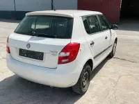Gebraucht Skoda Fabia 75 PS (55 kW) 2012 Weiß Limousine