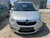 Gebraucht Opel Agila Edition 94 PS (69 kW) 2011 Silber Kleinwagen