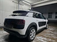 Gebraucht Citroën C4 Cactus 82 PS (60 kW) 2015 Weiß Kleinwagen