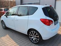 Gebraucht Opel Meriva Color Edition 140 PS (102 kW) 2012 Weiß Van / Kleinbus