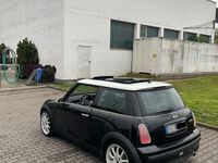 Used Mini Cooper 116 HP (85 kW) 2004 Black Hatchback