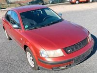 Gebraucht VW Passat Highline 125 PS (91 kW) 1997 Rot Limousine