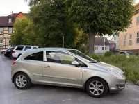 Gebraucht Opel Corsa 80 PS (58 kW) 2007 Gold Kleinwagen