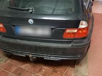 Usata BMW 325 192 CV (141 kW) 2001 Nero Station wagon
